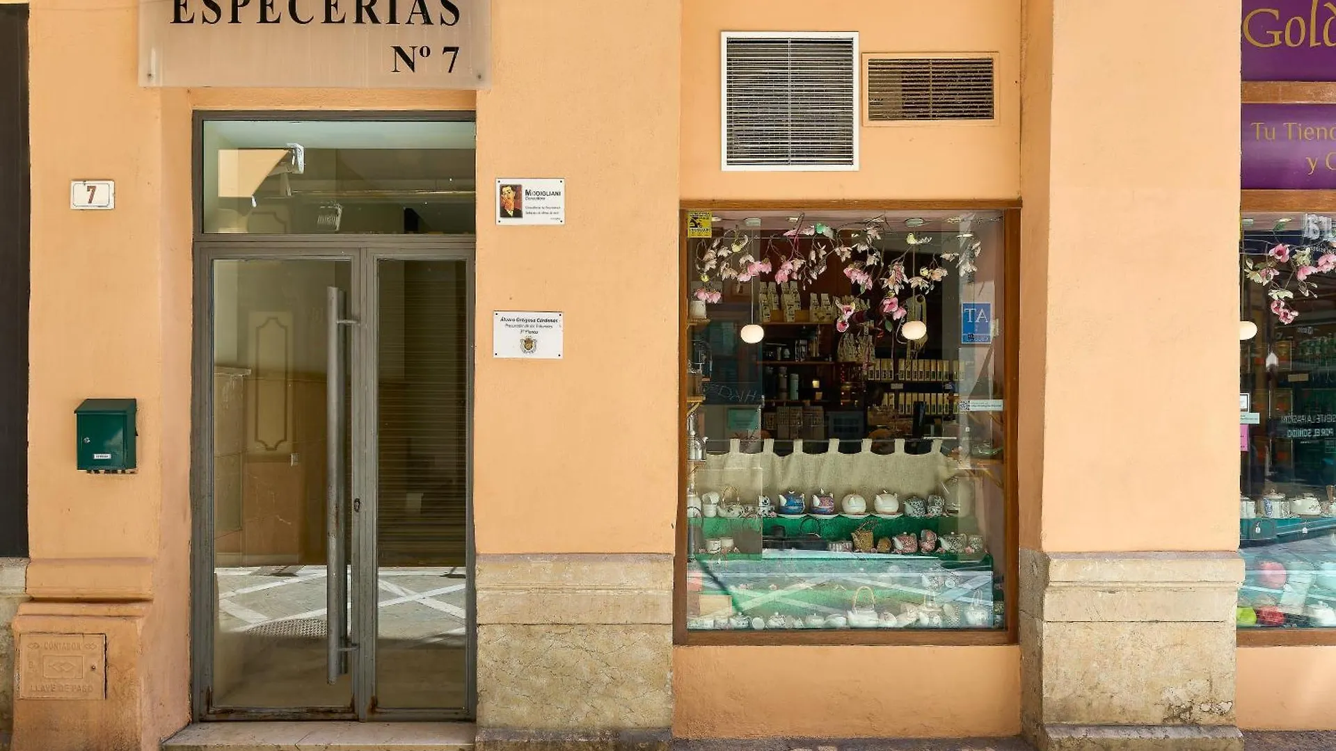 מאלגה Santos 7 - Bright 2-Bedroom Duplex Apartment With Two Terraces