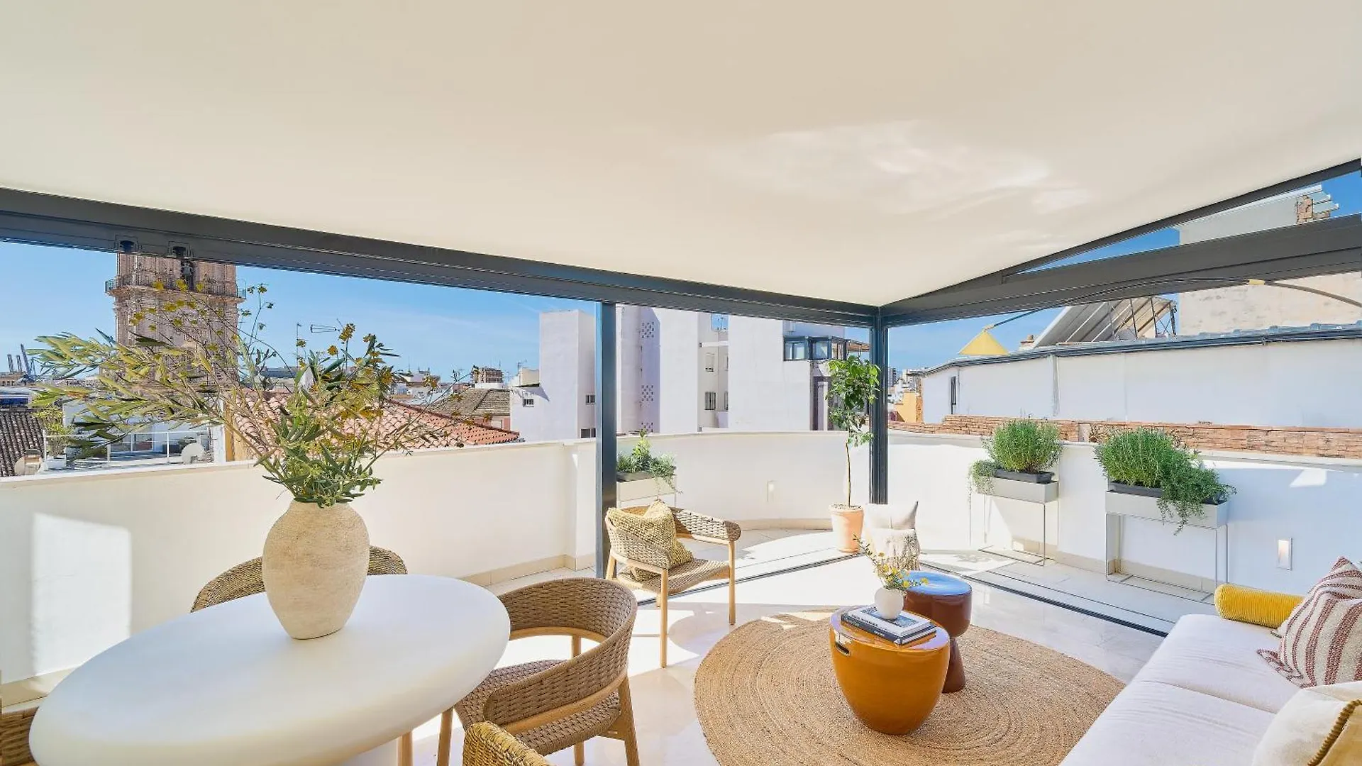מאלגה Santos 7 - Bright 2-Bedroom Duplex Apartment With Two Terraces