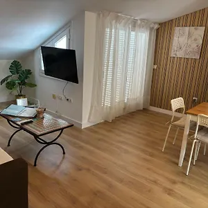 Apartment Wonderstays Maribel, Málaga